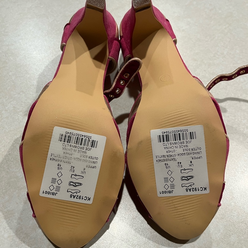 Joe Browns Pink and Gold Heels with Elegant Design - Picture 4 of 7